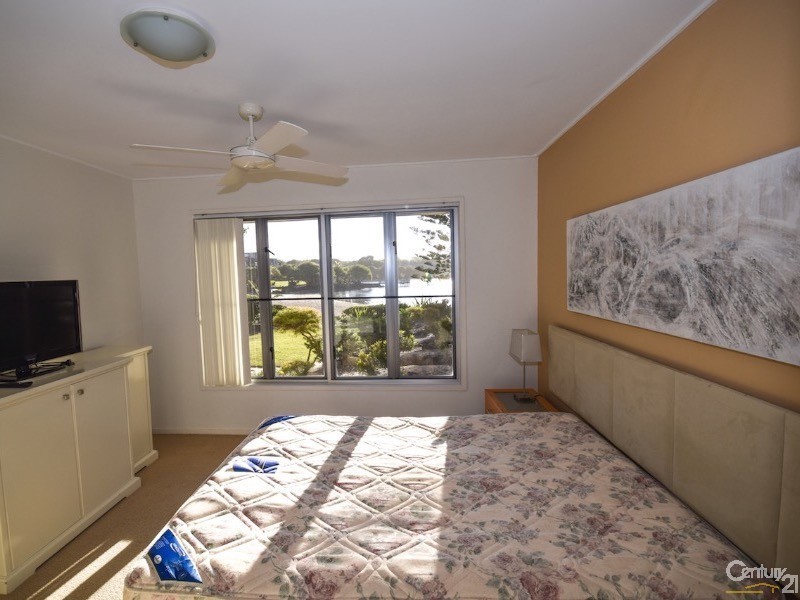 49/80 North shore Road, Twin Waters QLD 4564