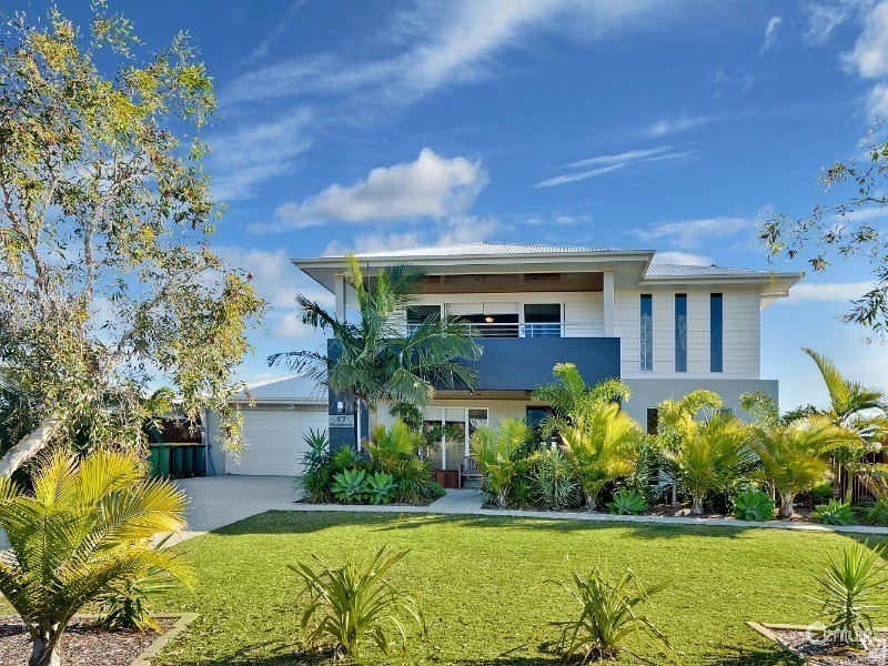 47 North Beach Place, Mudjimba QLD 4564