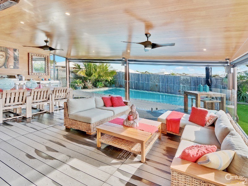 47 North Beach Place, Mudjimba QLD 4564