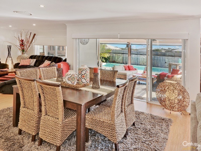 47 North Beach Place, Mudjimba QLD 4564