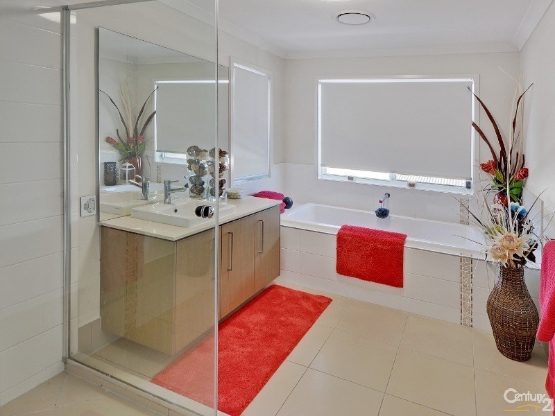 47 North Beach Place, Mudjimba QLD 4564