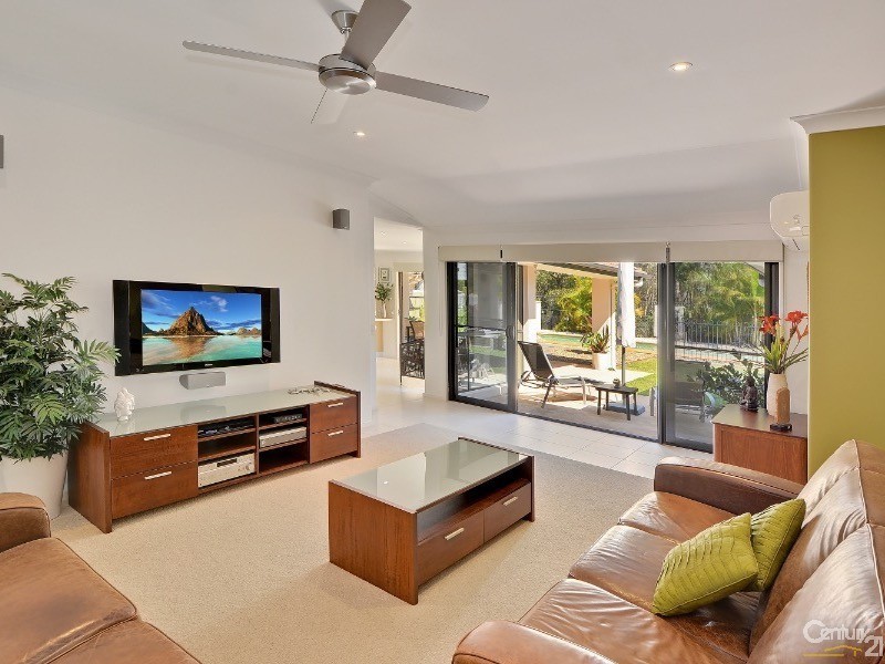 39 Stillwater Drive, Twin Waters QLD 4564