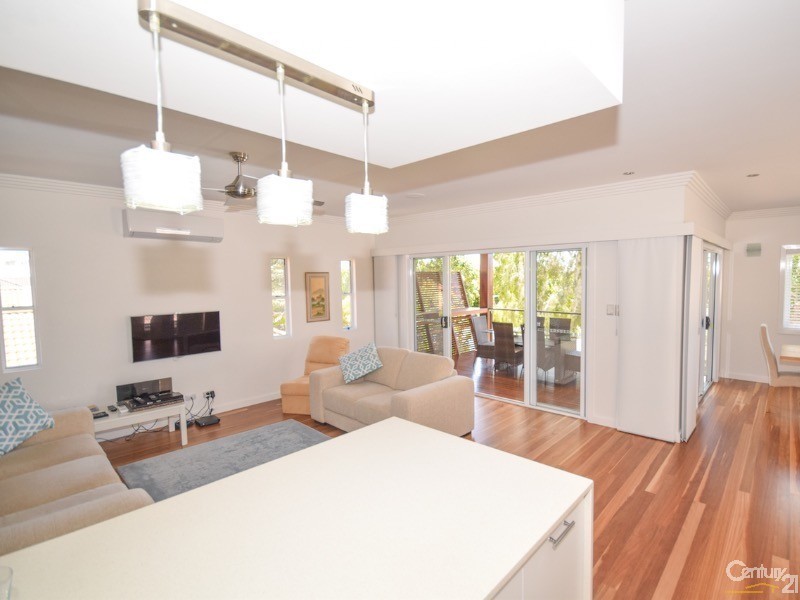 2 Merkara Crescent, Twin Waters QLD 4564