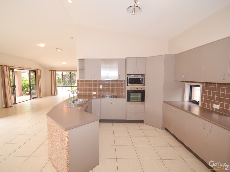 12 Starfish Way, Twin Waters QLD 4564