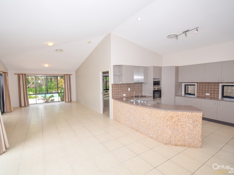 12 Starfish Way, Twin Waters QLD 4564
