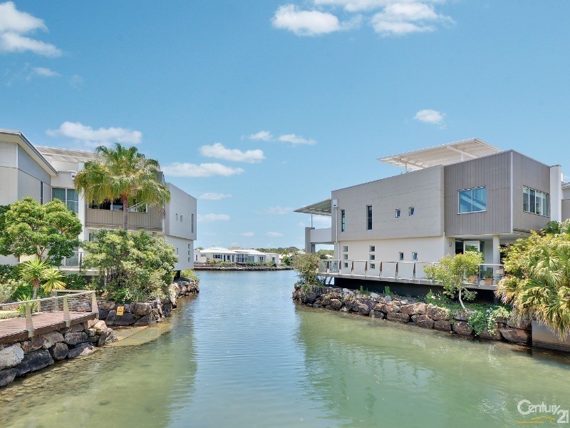 10/20 Anchorage Circuit, Twin Waters QLD 4564