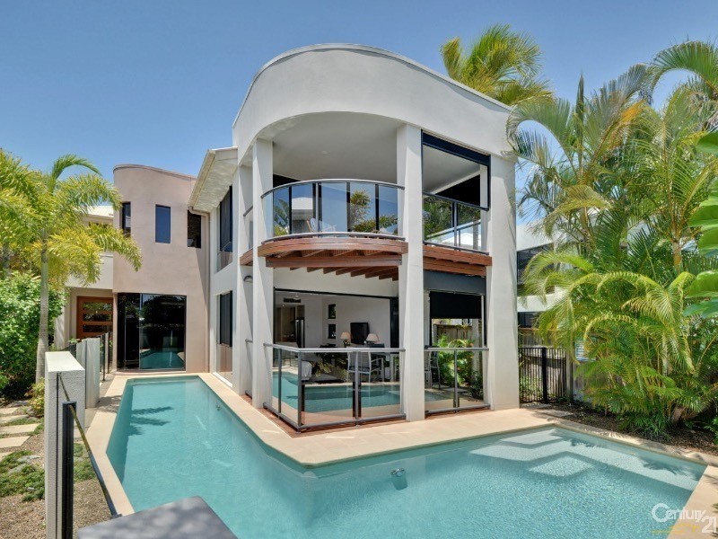 69 Baywater Drive, Twin Waters QLD 4564