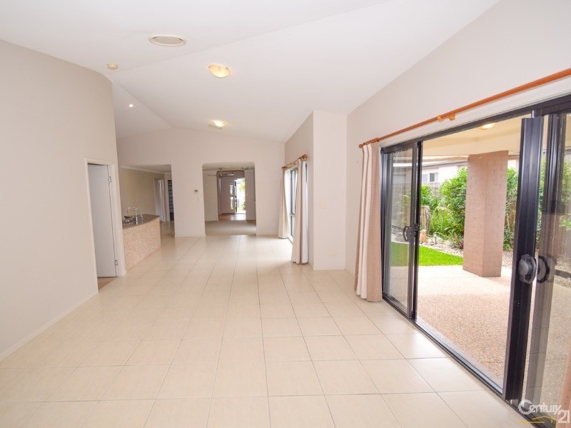 12 Starfish Way, Twin Waters QLD 4564