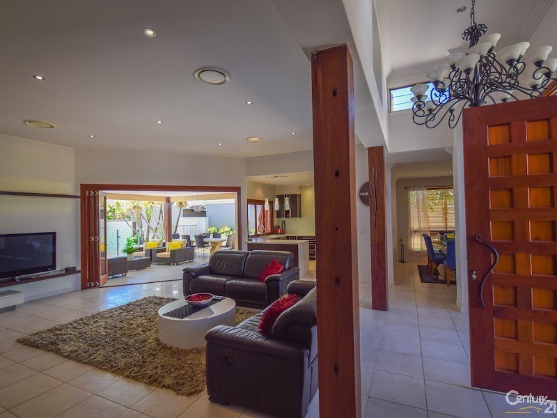 3 Starfish Way, Twin Waters QLD 4564