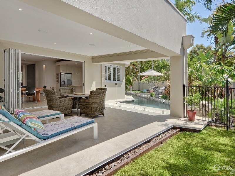 24 Moorings Circuit, Twin Waters QLD 4564