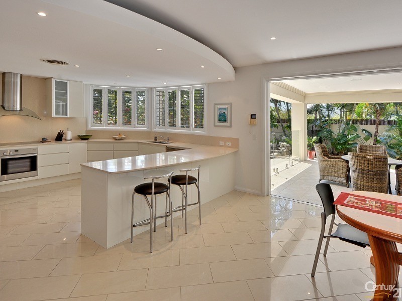 24 Moorings Circuit, Twin Waters QLD 4564