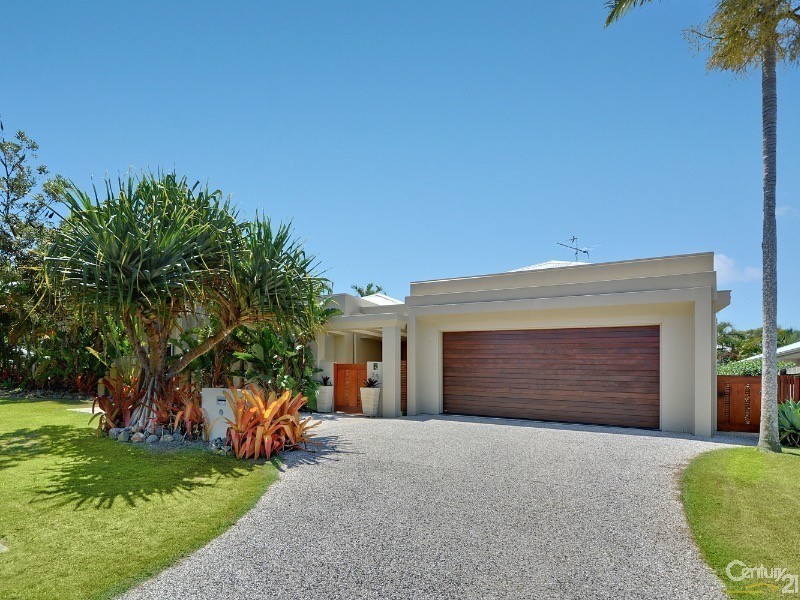 24 Moorings Circuit, Twin Waters QLD 4564