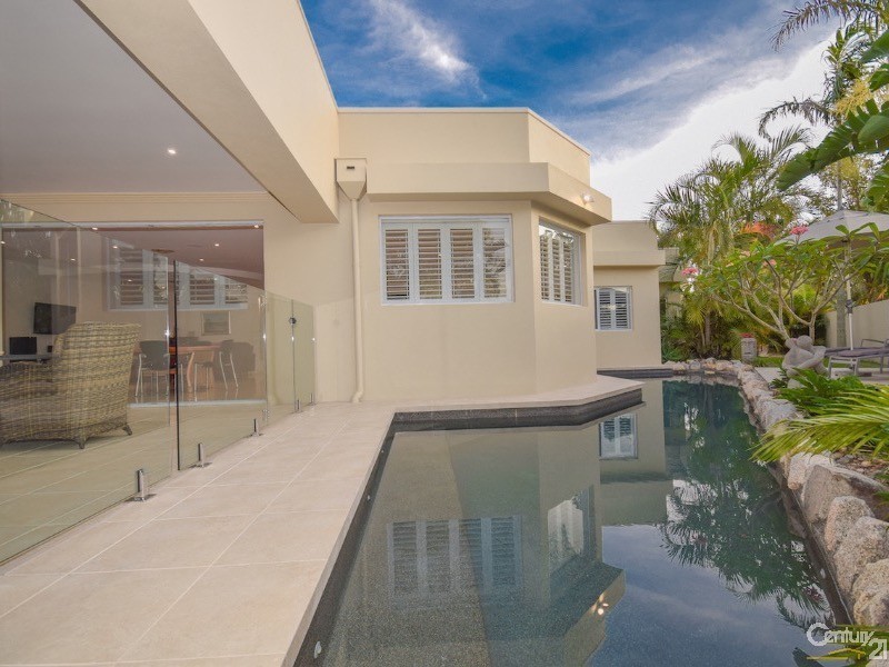 24 Moorings Circuit, Twin Waters QLD 4564