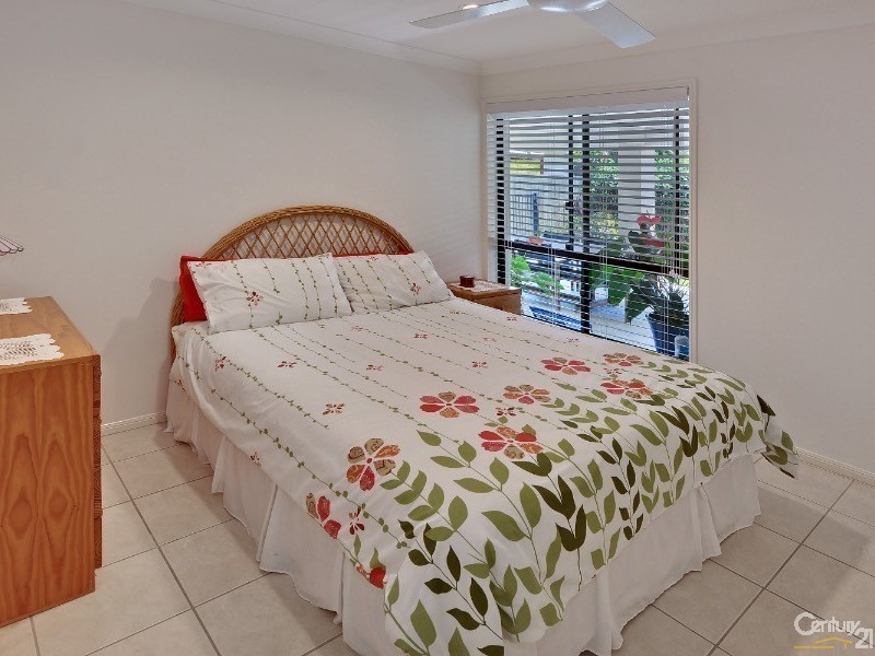 3 Staysail Place, Twin Waters QLD 4564