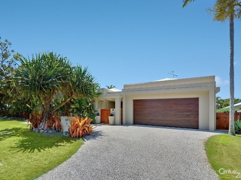 24 Moorings Circuit, Twin Waters QLD 4564