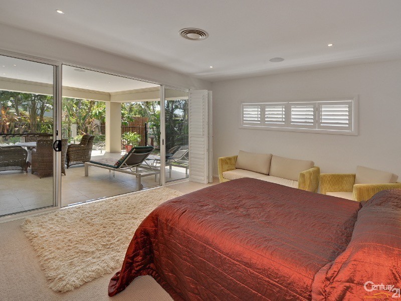 24 Moorings Circuit, Twin Waters QLD 4564