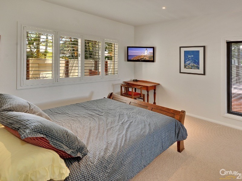 24 Moorings Circuit, Twin Waters QLD 4564