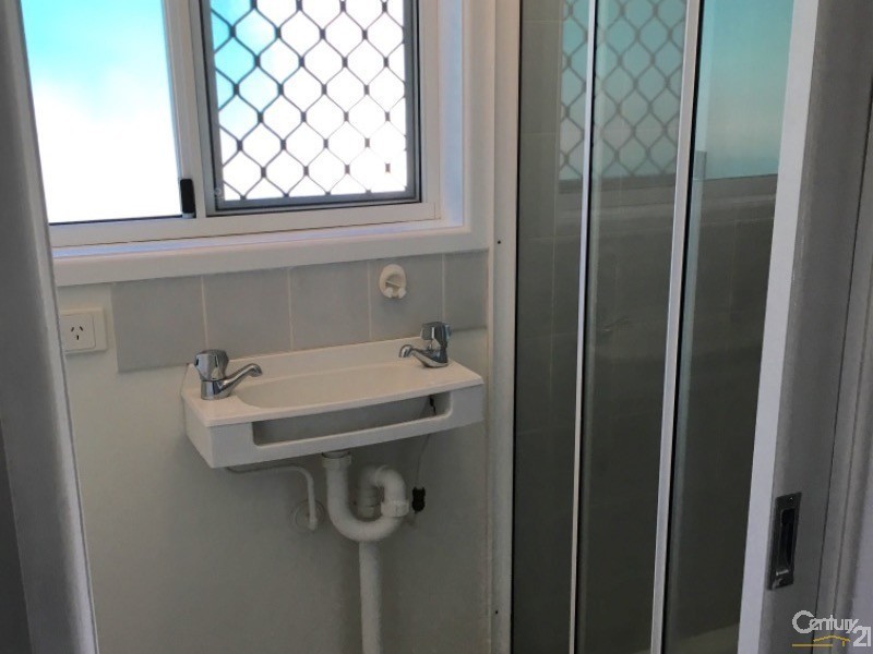 18 Lows Drive, Pacific Paradise QLD 4564