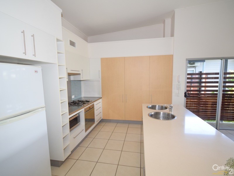 82/80 North Shore Road, Twin Waters QLD 4564