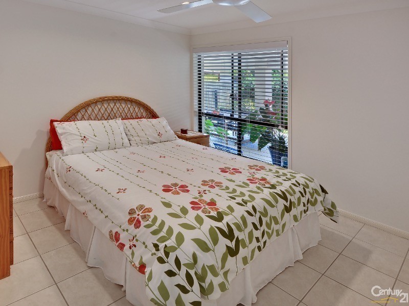 3 Staysail Place, Twin Waters QLD 4564