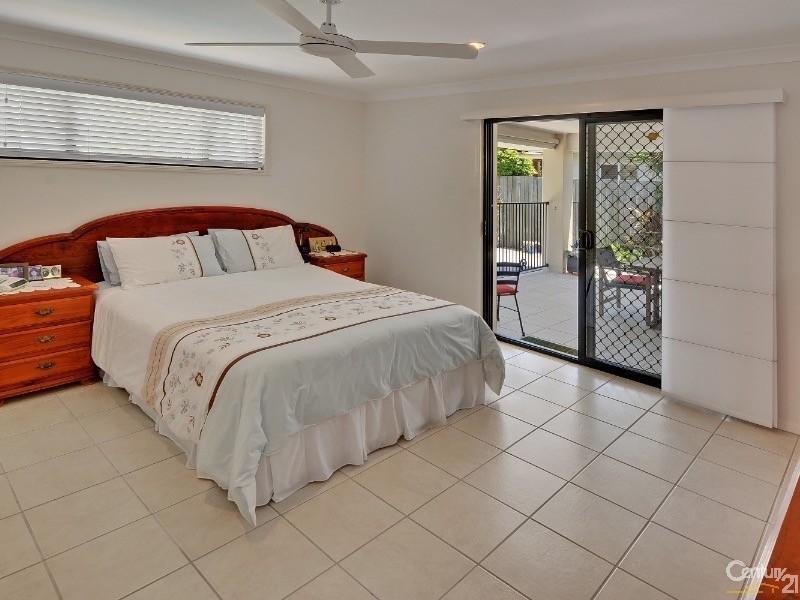 3 Staysail Place, Twin Waters QLD 4564