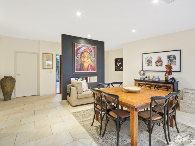 7 Hetherington Drive, Twin Waters QLD 4564