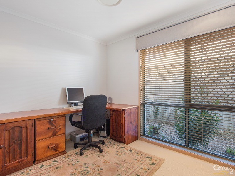 19 Tamarind Place, Twin Waters QLD 4564