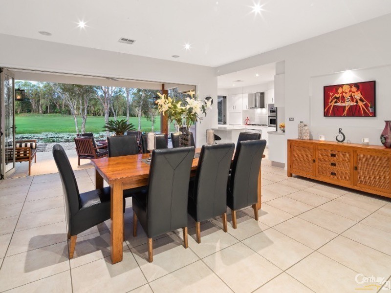 11 Hetherington Drive, Twin Waters QLD 4564