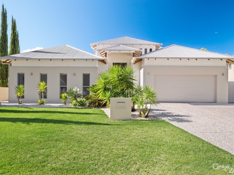 11 Hetherington Drive, Twin Waters QLD 4564
