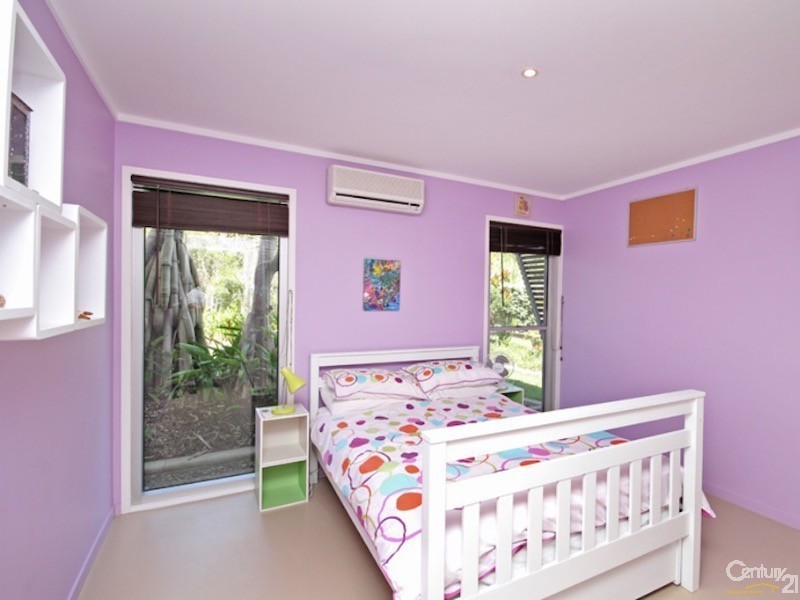 1 North Beach Place, Mudjimba QLD 4564