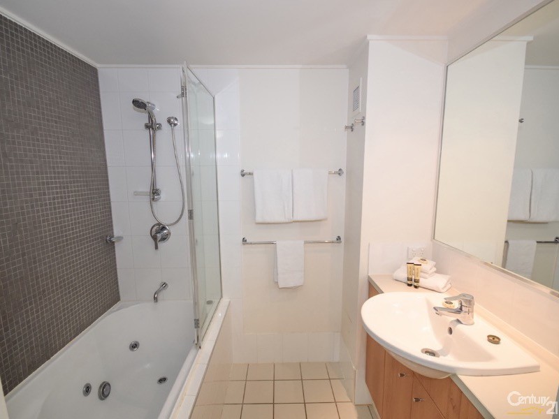 104/80 North Shore Road, Twin Waters QLD 4564