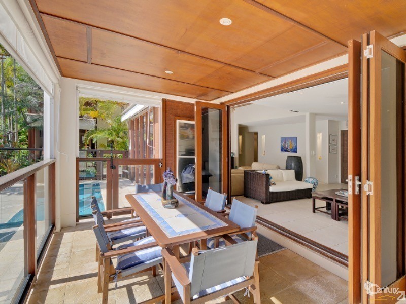 63 Mudjimba Esplanade, Mudjimba QLD 4564