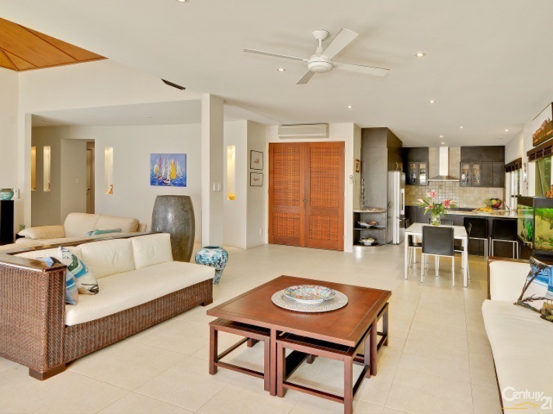 63 Mudjimba Esplanade, Mudjimba QLD 4564