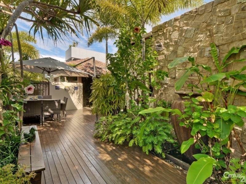 63 Mudjimba Esplanade, Mudjimba QLD 4564