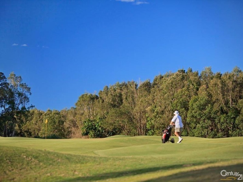 20 Hetherington Drive, Twin Waters QLD 4564