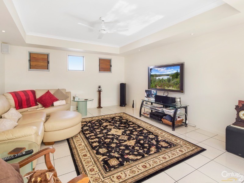 20 Hetherington Drive, Twin Waters QLD 4564