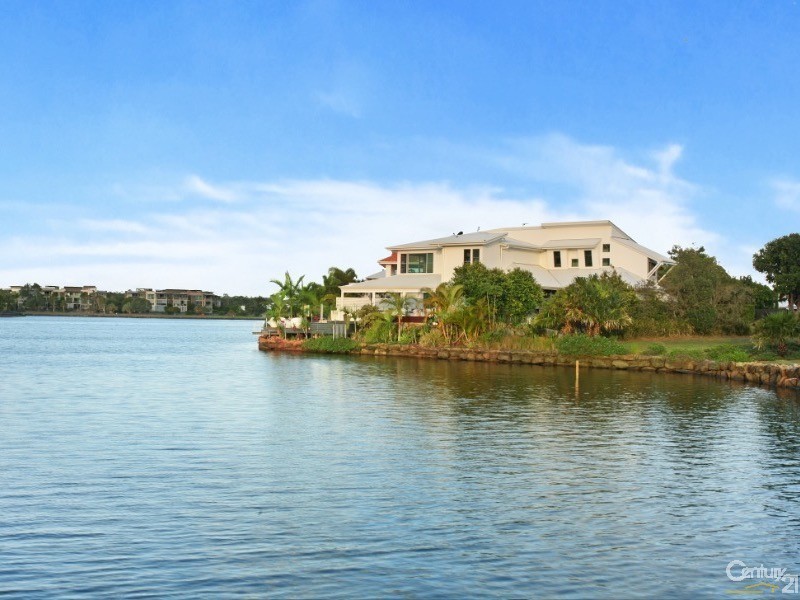 36  Stillwater Drive, Twin Waters QLD 4564