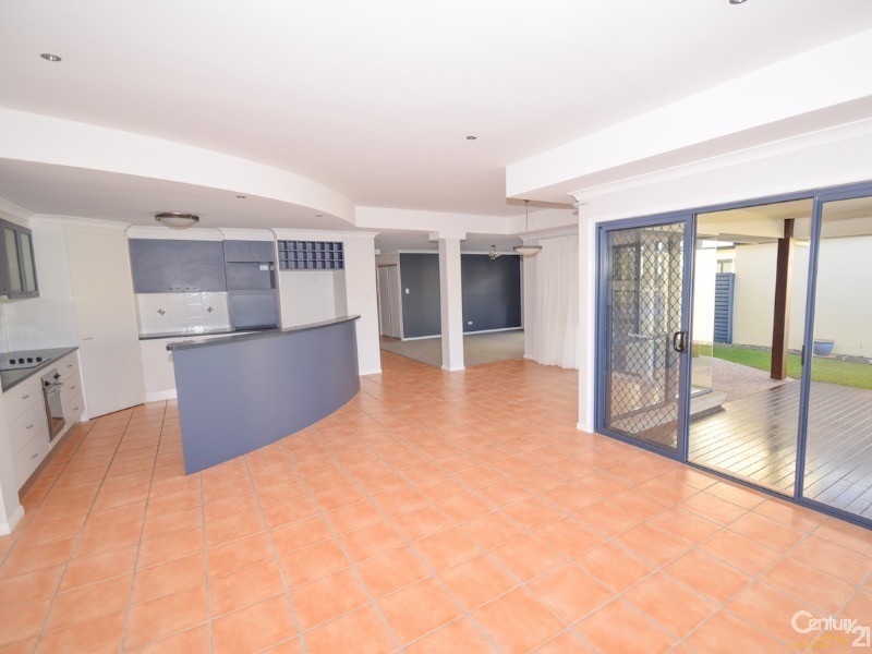 4 Sunorchid Place, Twin Waters QLD 4564