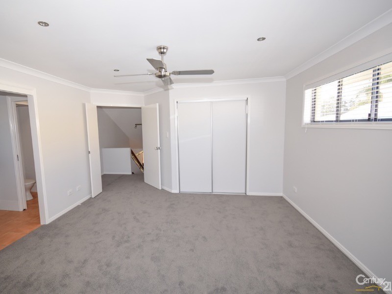 4 Sunorchid Place, Twin Waters QLD 4564