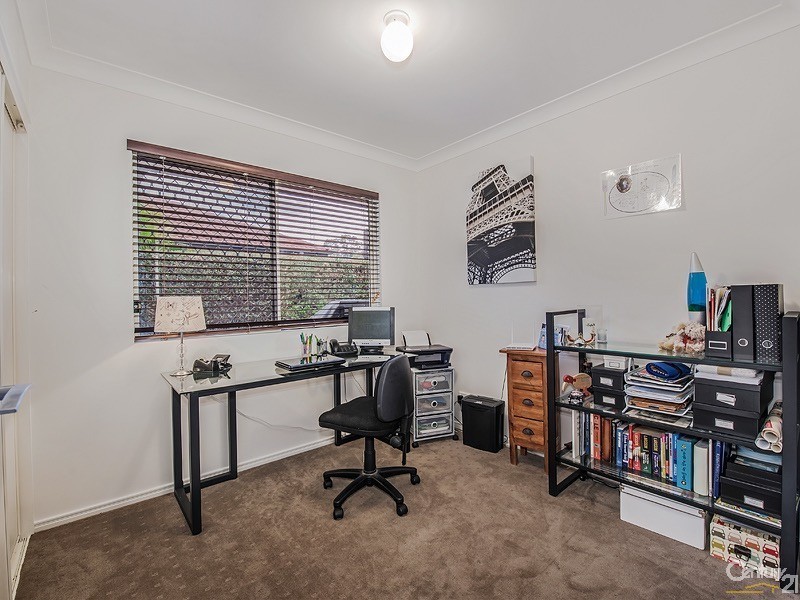 4 Tassel Place, Twin Waters QLD 4564