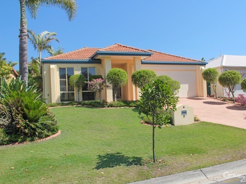 8 Watergum Place, Twin Waters QLD 4564