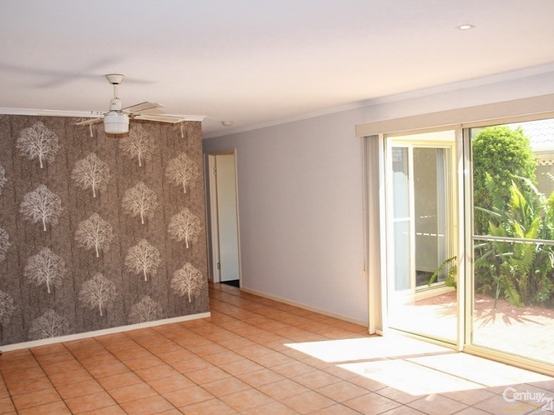 8 Watergum Place, Twin Waters QLD 4564