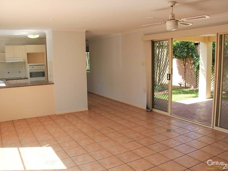 8 Watergum Place, Twin Waters QLD 4564