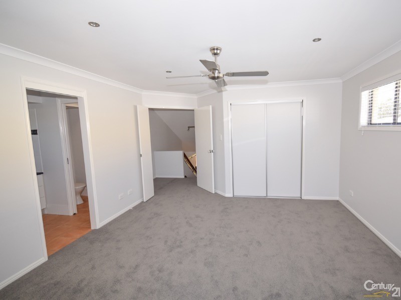 4 Sunorchid Place, Twin Waters QLD 4564