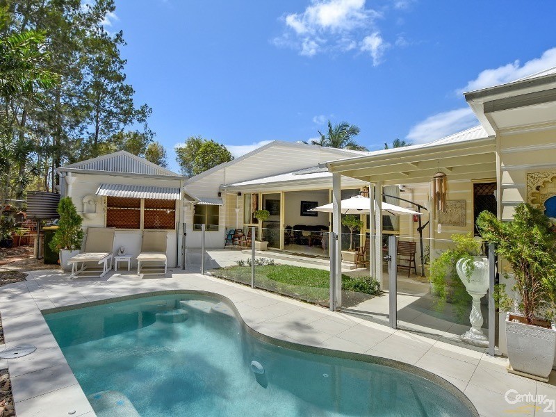 2 Elderberry Court, Twin Waters QLD 4564