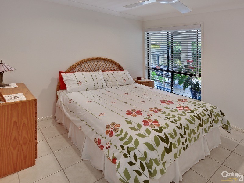 3 Staysail Place, Twin Waters QLD 4564