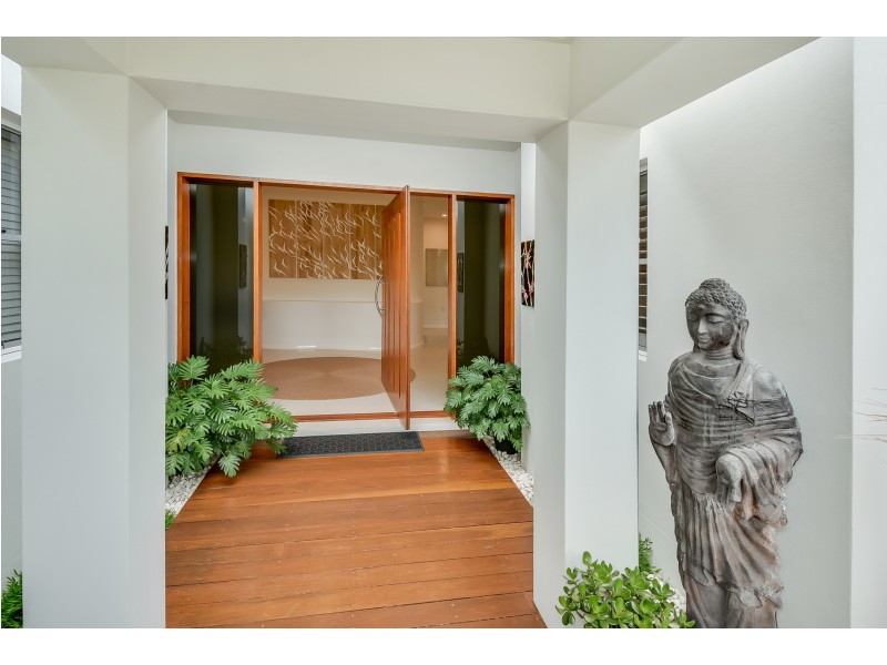 34 Stillwater Drive, Twin Waters QLD 4564