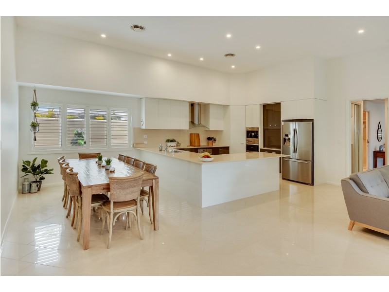 34 Stillwater Drive, Twin Waters QLD 4564