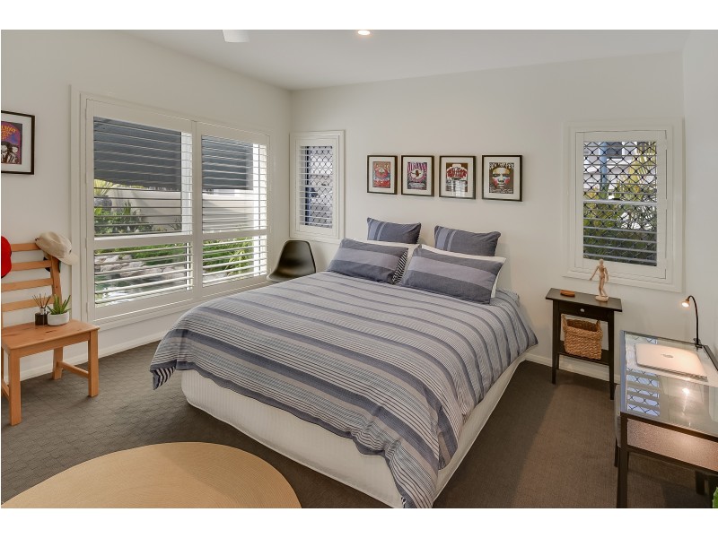 34 Stillwater Drive, Twin Waters QLD 4564