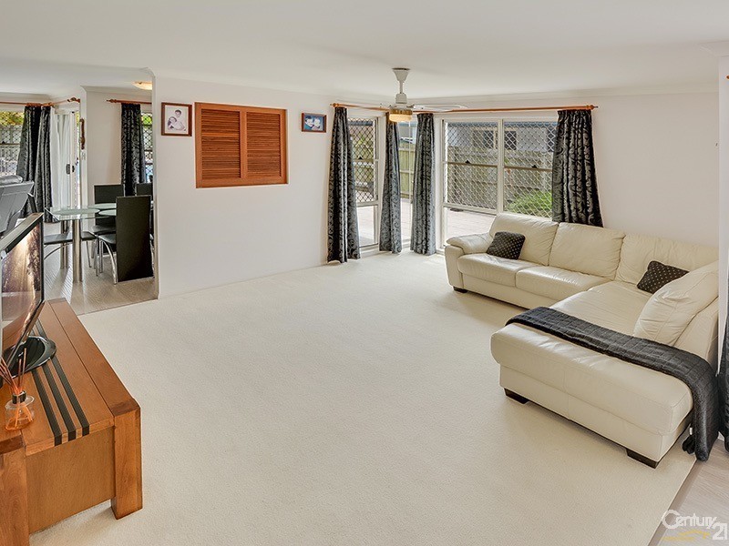 1 Portmarnock Court, Twin Waters QLD 4564